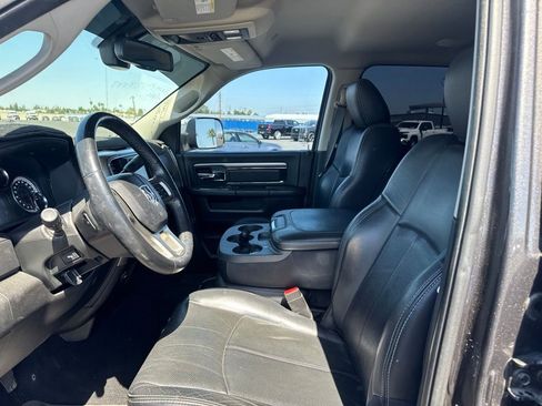 Used 2018 RAM 2500 Laramie w/ Sport Appearance Group AWD/4WD image 19
