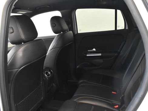 Used 2021 Mercedes-Benz GLA 35 AMG 4MATIC image 26