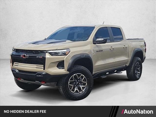 Used 2024 Chevrolet Colorado ZR2 w/ Technology Package AWD/4WD image 1
