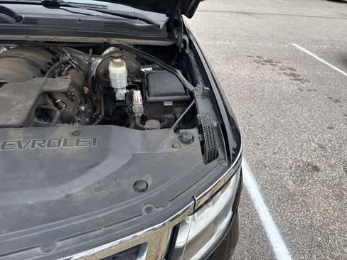 Used 2017 Chevrolet Tahoe LT image 18