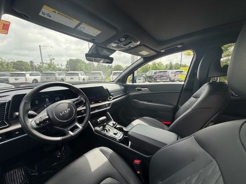 Used 2023 Kia Sportage X-Line w/ X-Line Premium Package AWD/4WD image 7