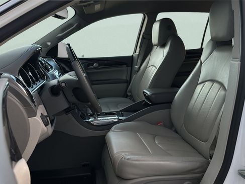 Used 2016 Buick Enclave Leather image 26