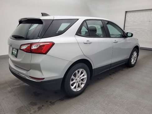 Used 2018 Chevrolet Equinox LS FWD image 10