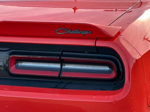 Used 2018 Dodge Challenger SXT Plus image 23