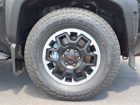New 2026 Toyota 4Runner TRD Off-Road Premium AWD/4WD image 7