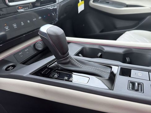 New 2026 Nissan Sentra SL w/ Floor Mat Package FWD image 27