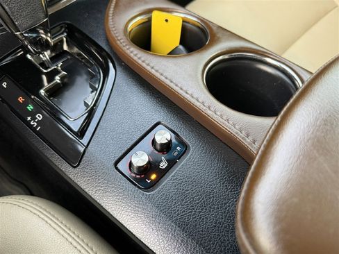 Used 2014 Toyota Avalon XLE Premium image 28