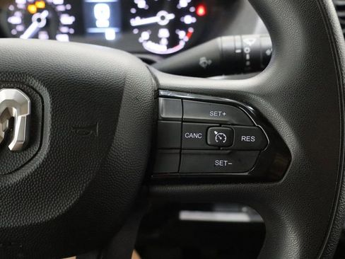 Used 2023 RAM ProMaster 2500 image 22