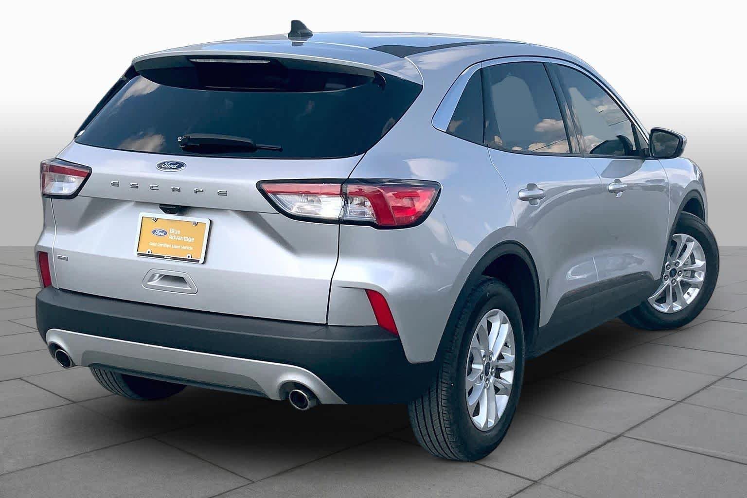 Certified 2020 Ford Escape SE FWD image 13