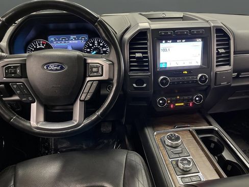 Used 2019 Ford Expedition Platinum image 5