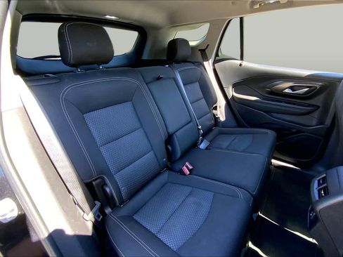 Used 2024 GMC Terrain SLE AWD/4WD image 19