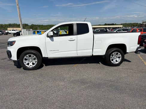 Used 2022 Chevrolet Colorado LT w/ Fleet Safety Package RWD image 9