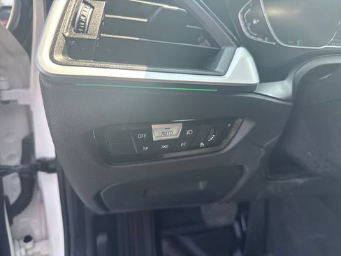 Used 2021 BMW 330i xDrive Sedan w/ Convenience Package AWD/4WD image 15