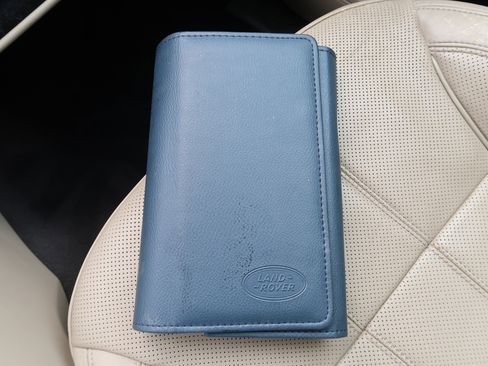 Used 2016 Land Rover Range Rover Sport HSE image 31