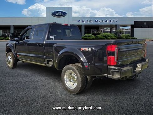 New 2026 Ford F450 Platinum w/ FX4 Off-Road Package image 3