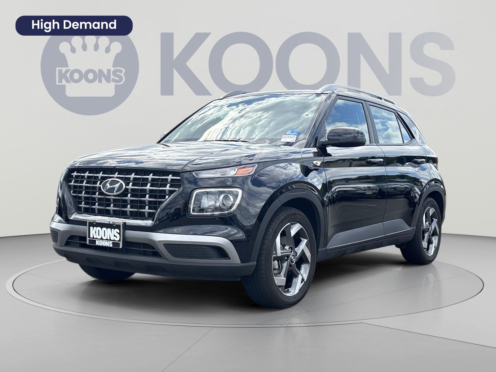 Certified 2023 Hyundai Venue SEL FWD image 1