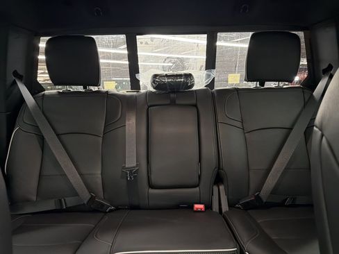 New 2026 RAM 2500 Rebel AWD/4WD image 18
