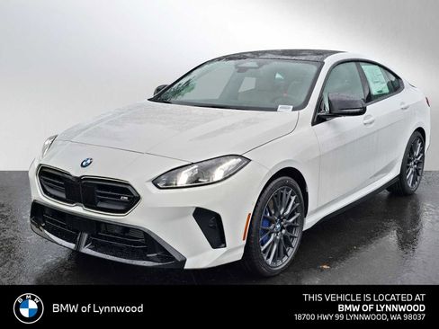 New 2026 BMW M235i xDrive w/ Technology Package AWD/4WD image 7