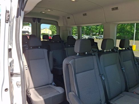 Certified 2024 Ford Transit 350 XLT RWD image 12
