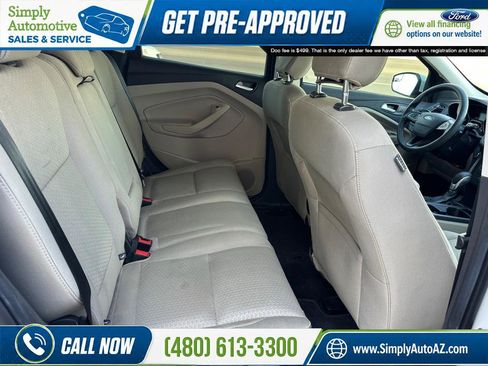 Used 2019 Ford Escape SE FWD image 17