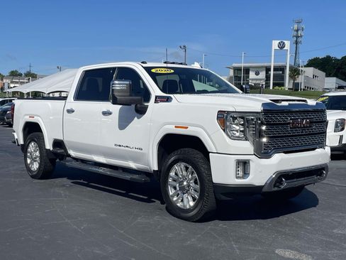 Used 2020 GMC Sierra 2500 Denali w/ Technology Package AWD/4WD image 1