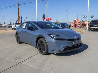 New 2026 Toyota Prius LE video 2