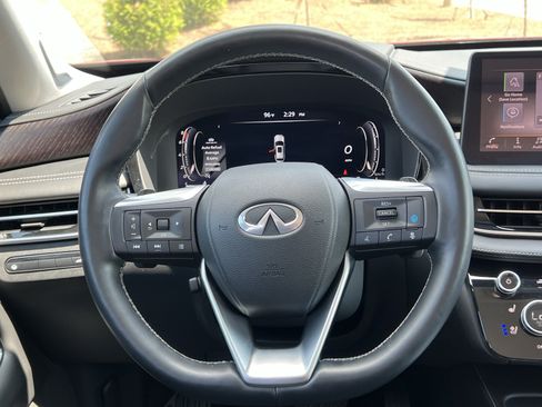 Used 2022 INFINITI QX60 Sensory w/ Cargo Package FWD image 17