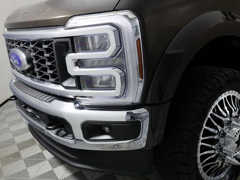 Used 2025 Ford F450 Lariat w/ Lariat Ultimate Package image 41