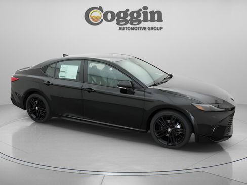 New 2026 Toyota Camry Hybrid image 19