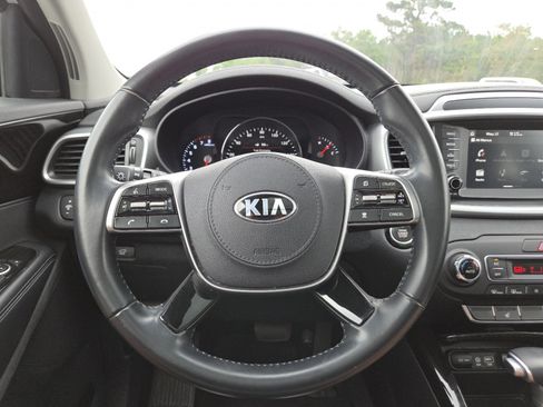 Used 2019 Kia Sorento EX FWD image 28