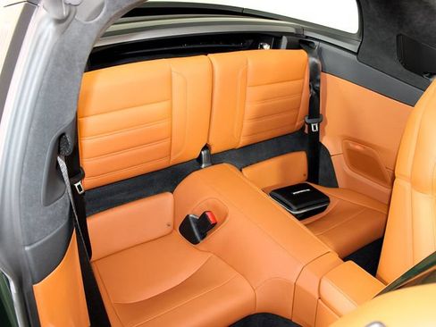 Certified 2026 Porsche 911 Targa 4 GTS AWD/4WD image 24