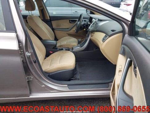 Used 2013 Hyundai Elantra GLS w/ Preferred Pkg image 10