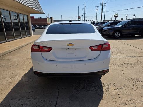 Used 2023 Chevrolet Malibu LS w/ Driver Confidence Package FWD image 7