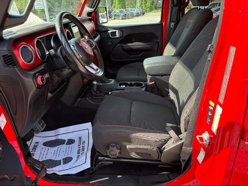 Used 2020 Jeep Gladiator Rubicon AWD/4WD image 15