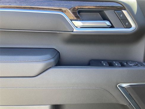 New 2026 GMC Sierra 1500 Elevation AWD/4WD image 25