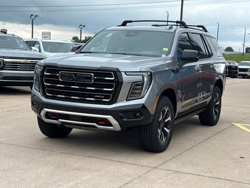 New 2026 GMC Yukon AT4 w/ AT4 Premium Plus Package AWD/4WD image 15