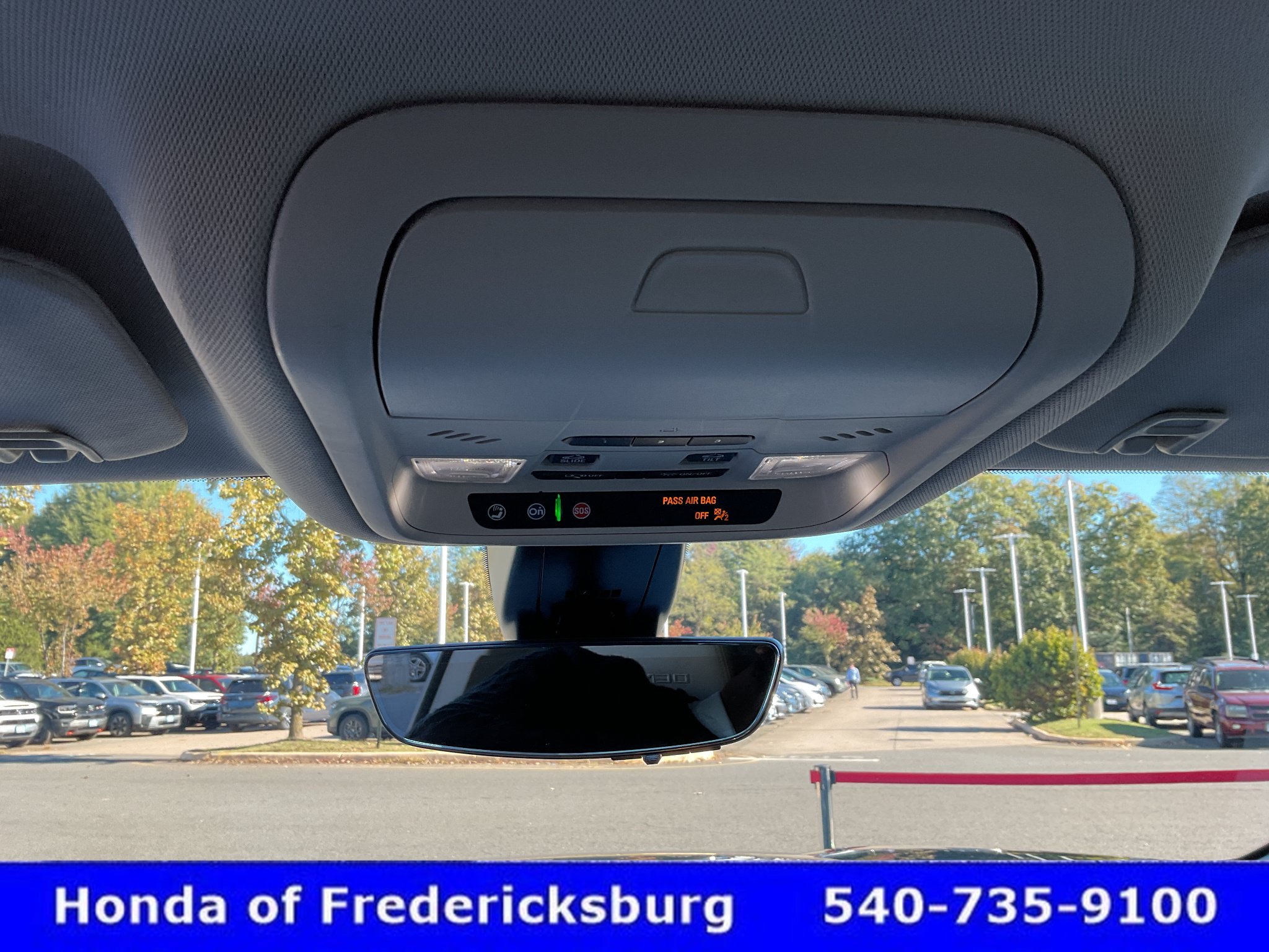 Used 2023 GMC Acadia Denali w/ Denali Ultimate Package FWD image 43