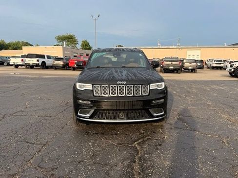 Used 2021 Jeep Grand Cherokee Summit w/ Platinum Series Group AWD/4WD image 3