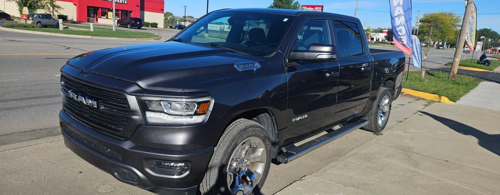 Used 2021 RAM 1500 Big Horn AWD/4WD image 1
