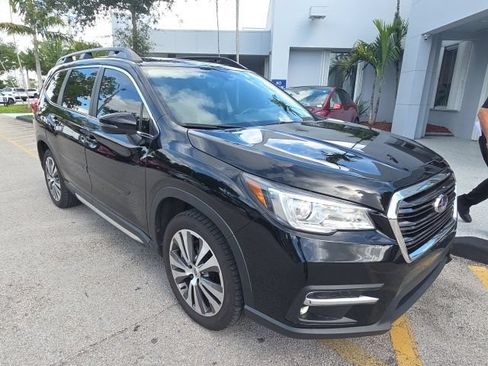 Used 2022 Subaru Ascent Limited w/ Technology Package AWD/4WD image 2