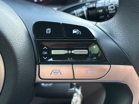 Used 2022 Hyundai Tucson SE image 28