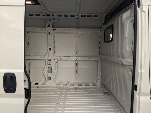 New 2026 RAM ProMaster 3500 w/ Convenience Group FWD image 9