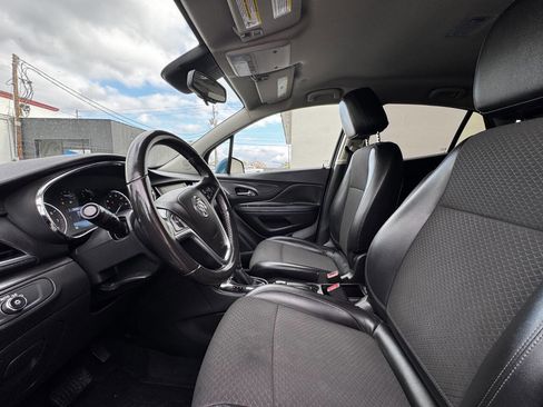 Used 2019 Buick Encore Preferred image 7