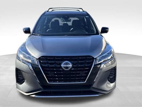 Used 2024 Nissan Kicks SR w/ Interior Electronics Package image 8