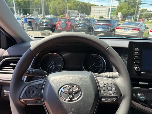 Used 2024 Toyota Camry SE w/ Blackout Package (TMS) AWD/4WD image 10