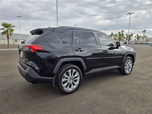 Certified 2025 Toyota RAV4 XLE Premium image 4