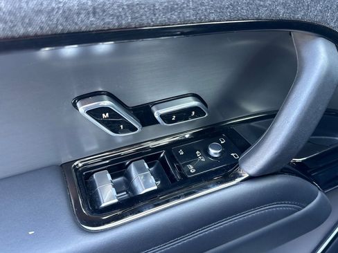 Used 2024 Land Rover Range Rover Sport Dynamic SE image 10