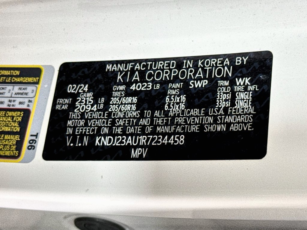 Used 2024 Kia Soul LX w/ LX Technology Package FWD image 33