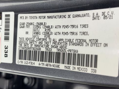 Used 2021 Toyota Tacoma SR w/ SR Convenience Package image 20