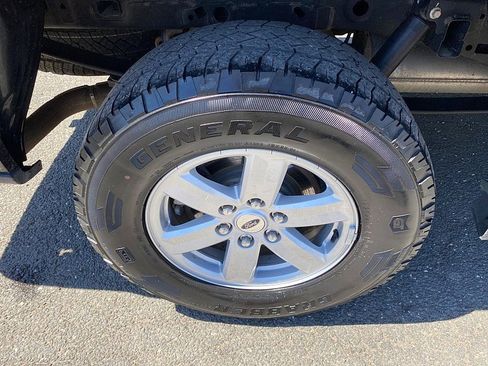 Used 2022 Ford F150 XL w/ Equipment Group 101A High AWD/4WD image 14